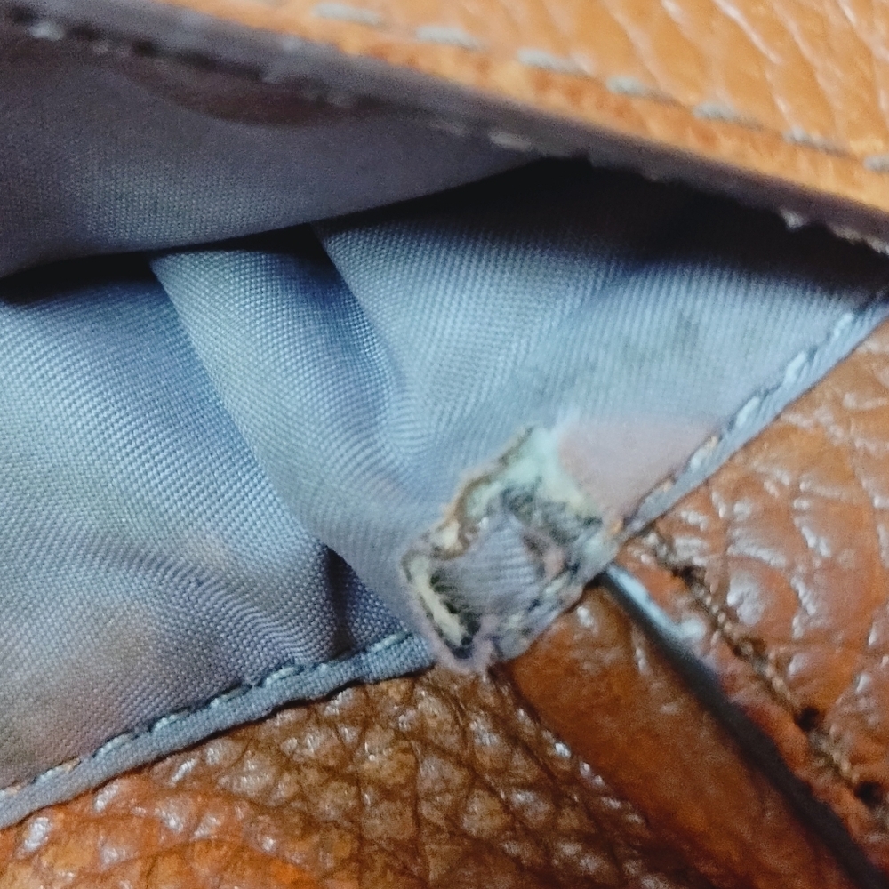 Fossil Brown Leather Crossbody Pebble Bag - Picture 15 of 16